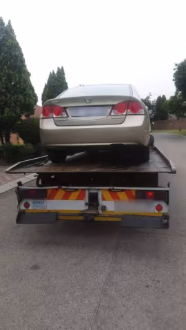 CS Towing Gallery Image