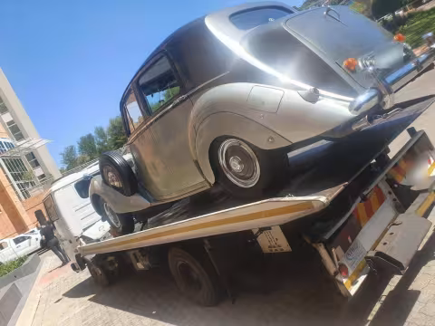 CS Towing Gallery Image