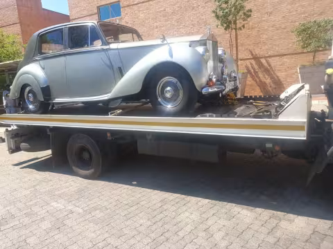 CS Towing Gallery Image