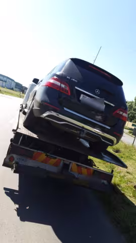 CS Towing Gallery Image