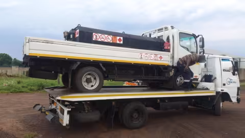 CS Towing Gallery Image