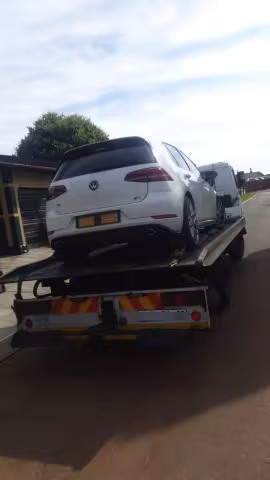 CS Towing Gallery Image